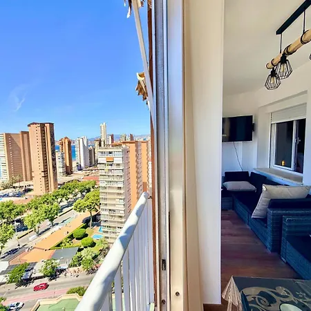 Seaviews Modern Levante *