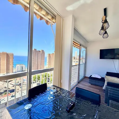 Seaviews Modern Levante *